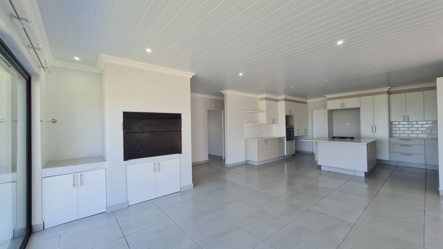 3 Bedroom Property for Sale in Dana Bay Western Cape